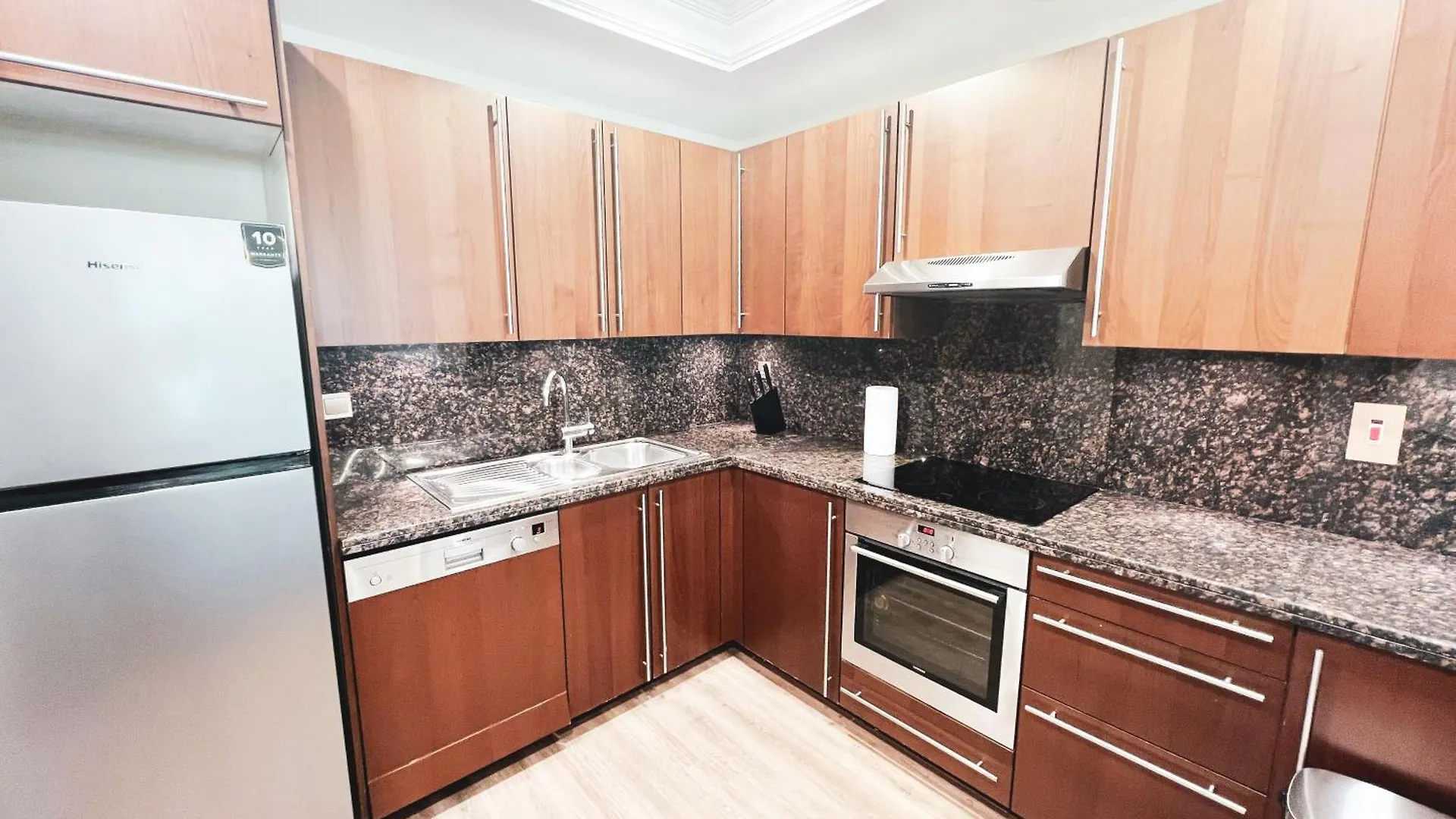 Apartment New Fairmont Residence With Private Beach On Palmjumeirah Dubai United Arab Emirates