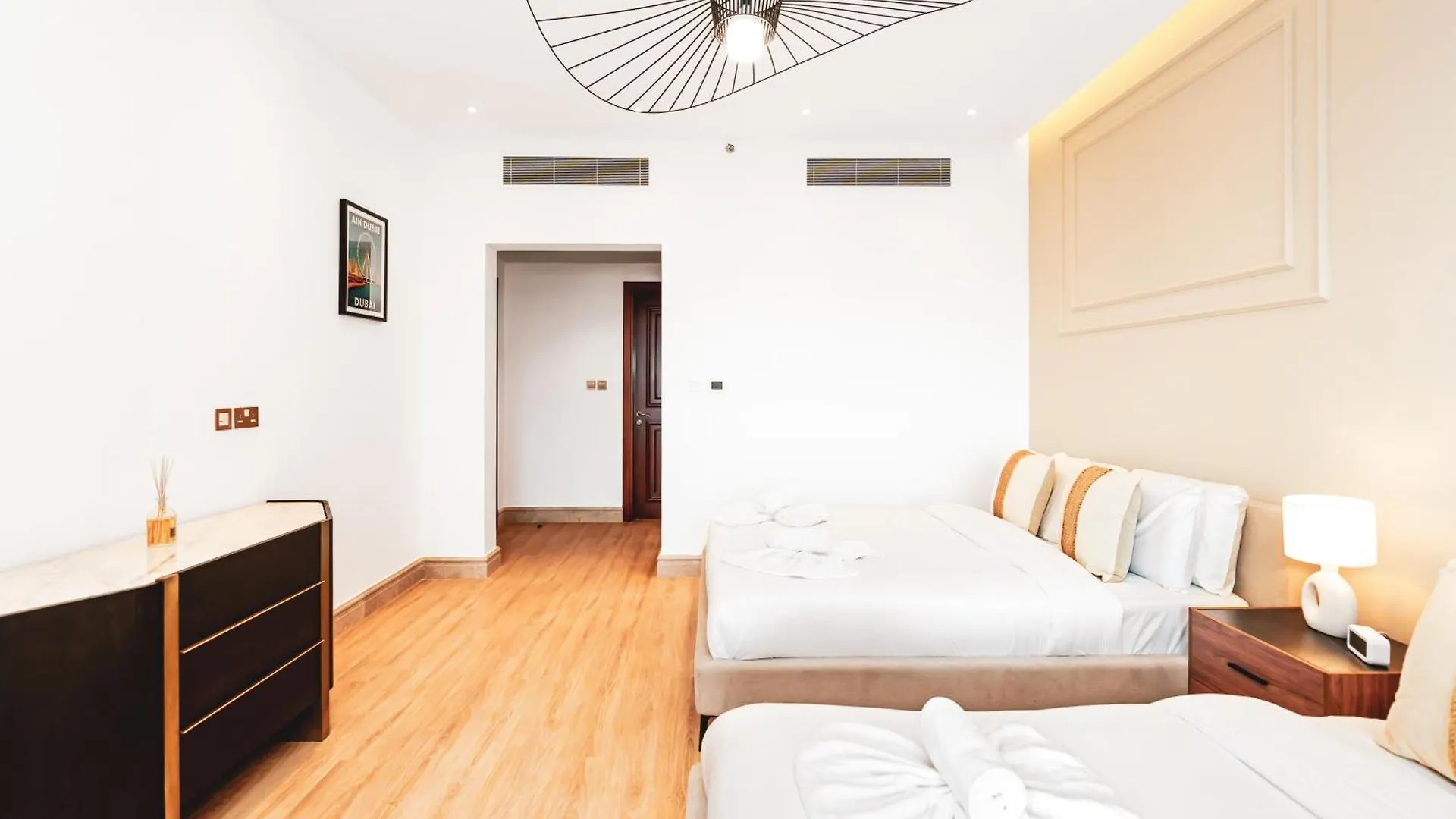 New Fairmont Residence With Private Beach On Palmjumeirah Dubai 0*,  United Arab Emirates